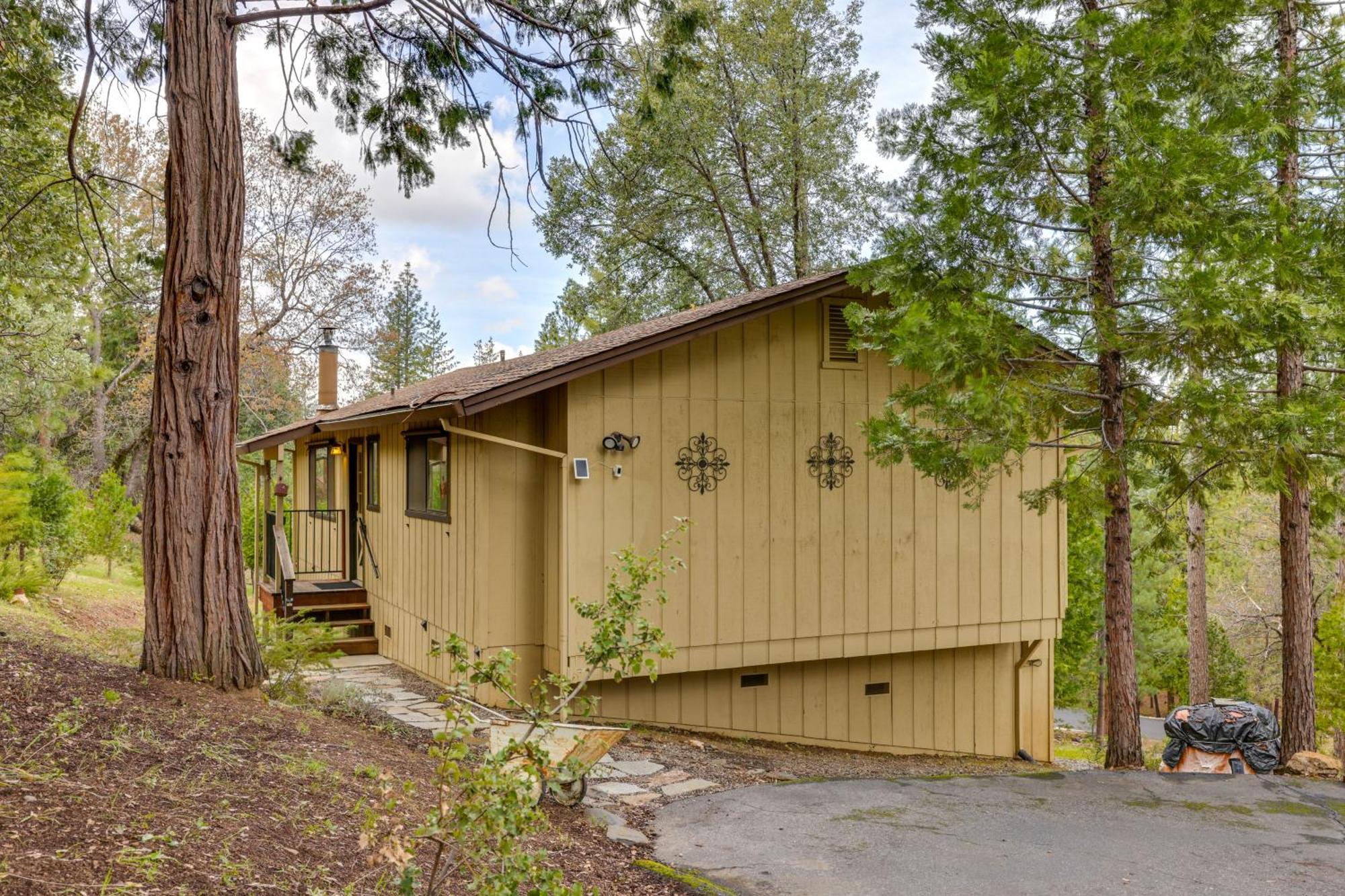 Serene Groveland Cabin Rental Near Yosemite! Bagian luar foto