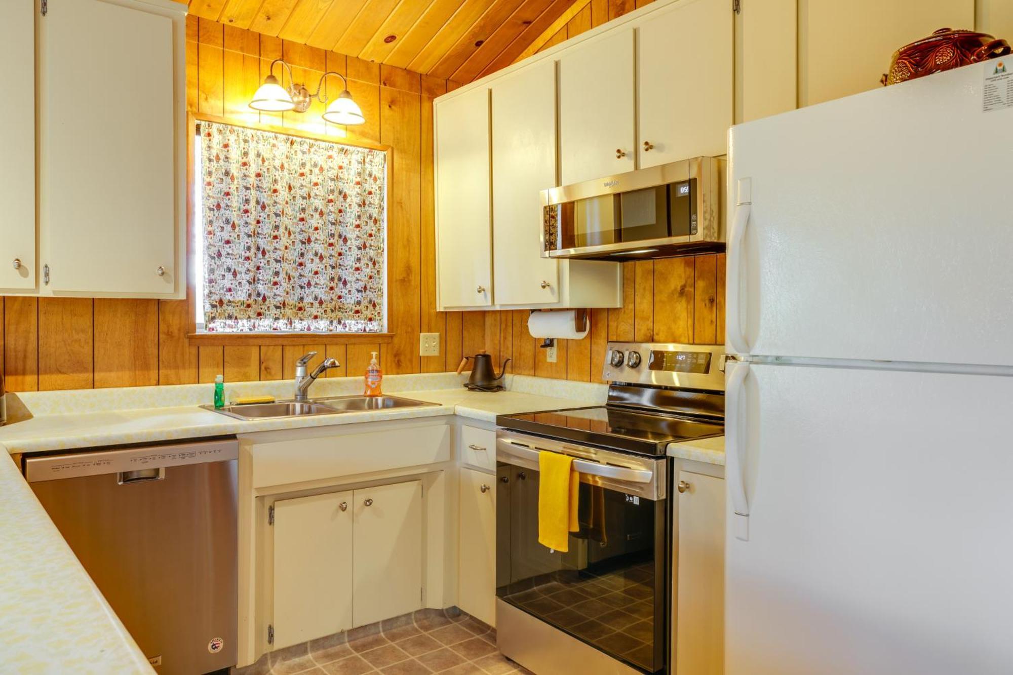 Serene Groveland Cabin Rental Near Yosemite! Bagian luar foto